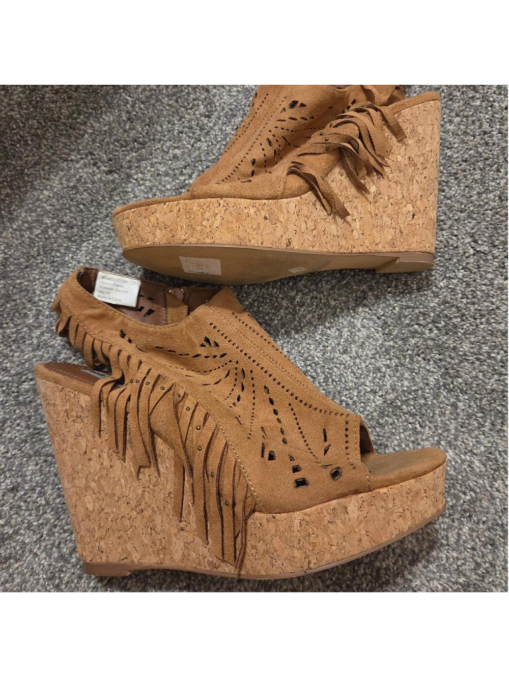 Not rated size 10 khaki suede wedges with fringe and perforated detailing
